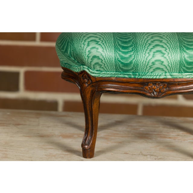 French French Louis XV Style 19th Century Wooden Footstool with Carved Cabriole Legs For Sale - Image 3 of 12
