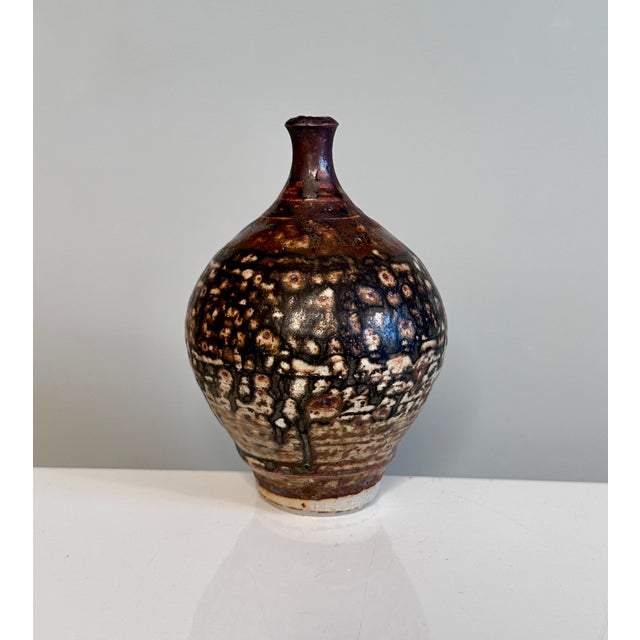 Studio Ceramic Art Single Flower Vase by Gillian Dodds, Australia, 1970s For Sale - Image 4 of 14