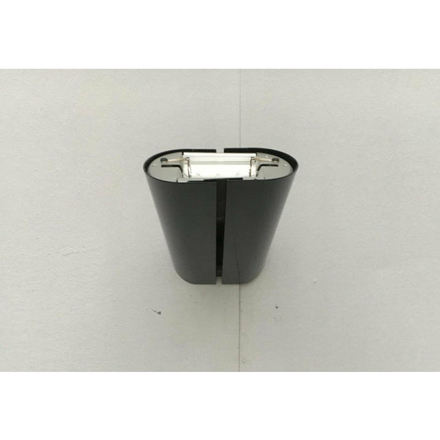 Postmodern Italian Model Megaron Parete Wall Lamp by Gianfranco Frattini for Artemide, 1970s For Sale - Image 18 of 18