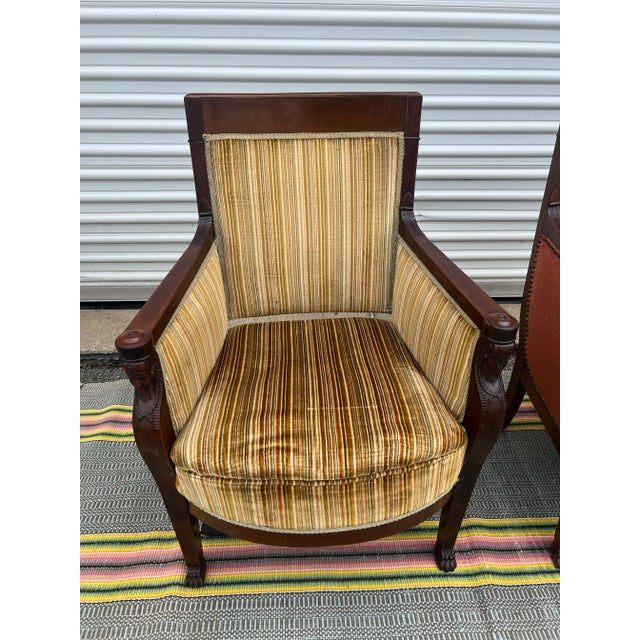 Early 19th Century Pair of Carved Mahogany French Empire Fauteuil Armchairs Attributed to Jacob Freres, Circa 1800 For Sale - Image 5 of 18