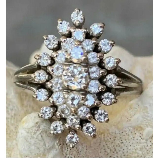 Modern 14k White Gold Diamond Cluster Cocktail Ring For Sale - Image 3 of 5