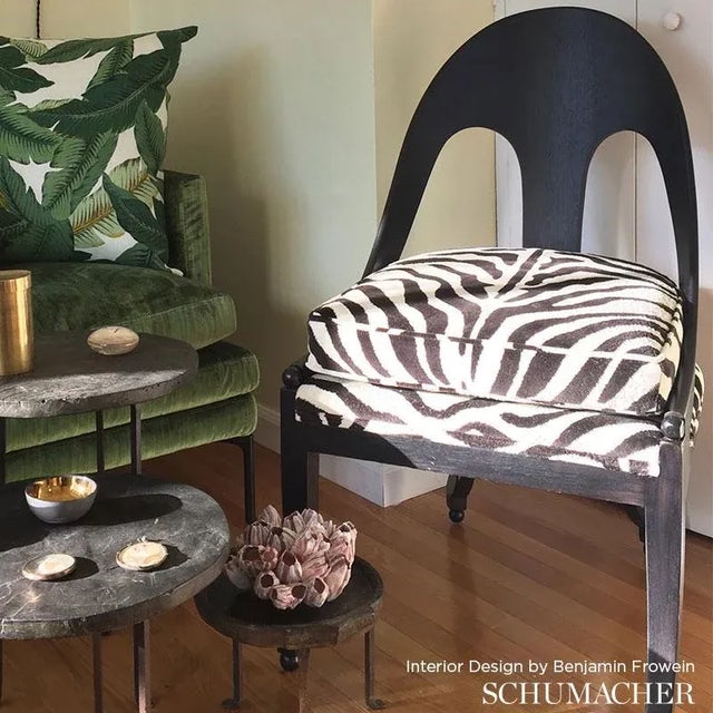 A true classic that you‚Äôll find yourself using over and over again, this luxe epingle has an irresistible, graphic zebra...