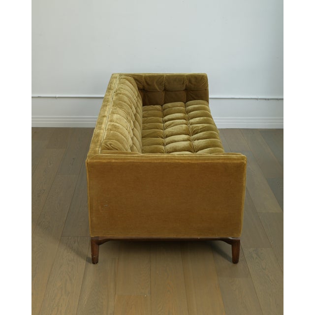 1960s Biscuit Tufted Sofa Attributed to Maurice Bailey, Burnt Gold Velvet, 1960s Design For Sale - Image 5 of 13