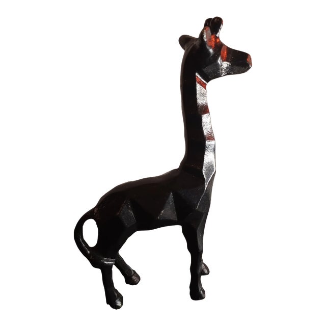 Black Pot Metal Geometric Giraffe Figurine For Sale