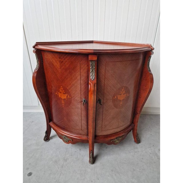 Hollywood Regency Corner Cabinet with Inlays For Sale - Image 3 of 4