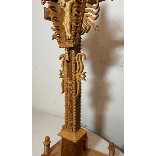 Vintage Hand Carved Wood Tramp Art Style Religious Altar Crucifix Altar Cross For Sale - Image 12 of 17