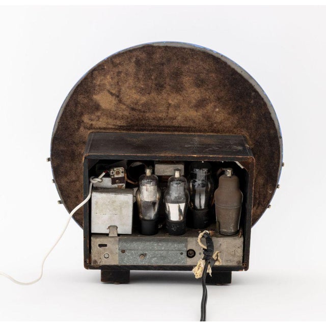 Blue Walter Dorwin Teague "Bluebird" Vintage Radio, Model 566, Circa 1935 For Sale - Image 8 of 10