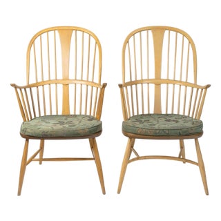 20th Century English Windsor Armchairs by Ercol, Set of 2 For Sale