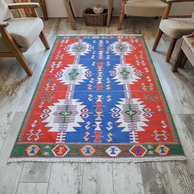Farmhouse Hand Woven Kilim Turkish Flat Weave Area Rug - 4′1″ × 5′10″ For Sale - Image 3 of 12