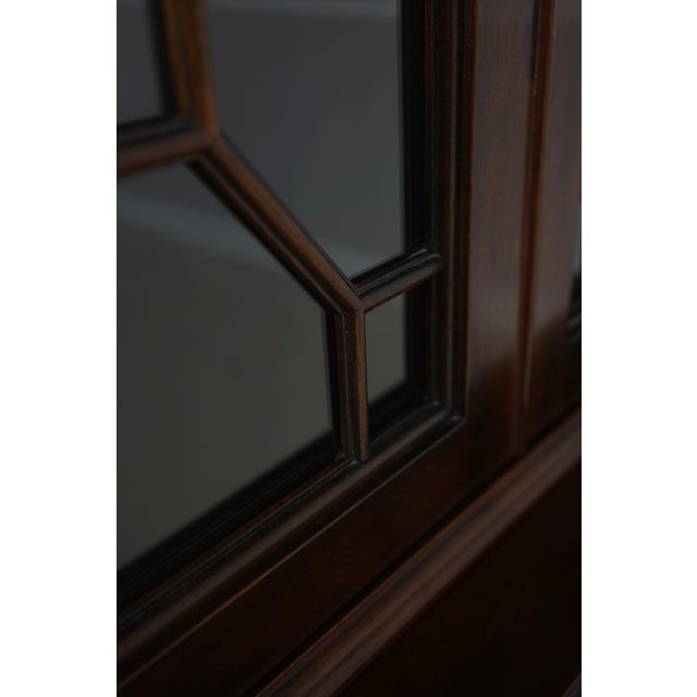 Brown Stickley Mahogany Georgian Style Breakfront Bookcase For Sale - Image 8 of 18
