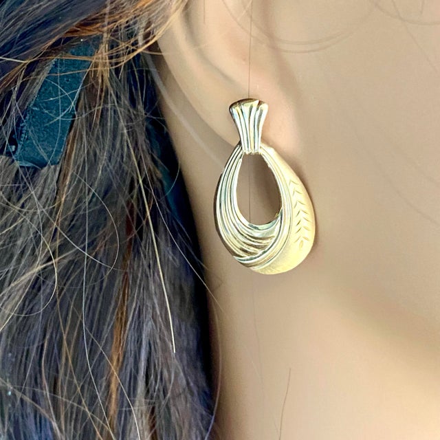 Metal Vintage Door Knocker Very Thin Foil 14 Karat Yellow Gold Earrings - 2 Pieces For Sale - Image 7 of 8