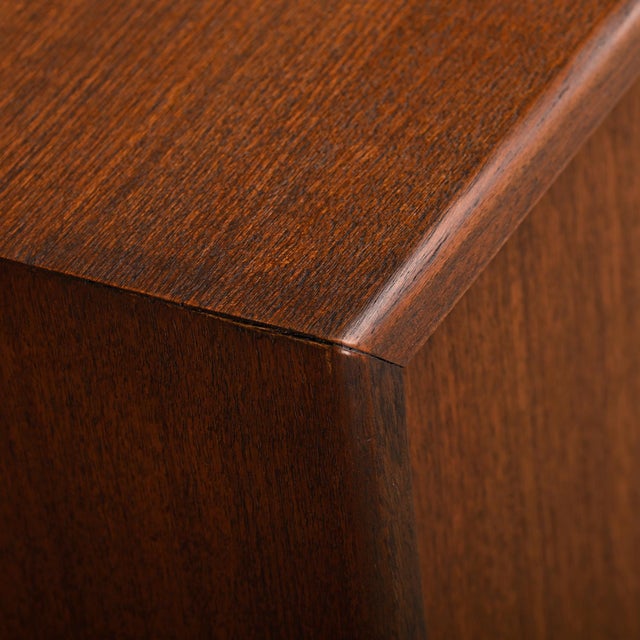 Vintage Model 160 Sideboard in Teak and Oak by Børge Mogensen for Søborg Møbelfabrik, 1960s For Sale - Image 9 of 18
