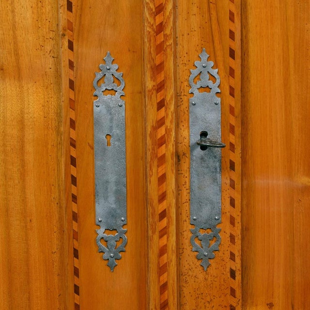 Hallway Wardrobe in Walnut and Oak, 1800s For Sale - Image 5 of 12