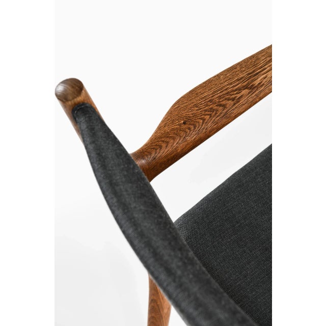 Model Jh-525 Armchairs by Hans Wegner for Johannes Hansen, Denmark, Set of 4 For Sale - Image 8 of 14