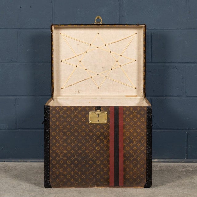 Vintage Hat Trunk in Monogram Canvas from Louis Vuitton, France, 1930 For Sale - Image 11 of 18