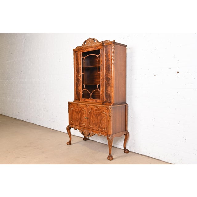 English Romweber Chippendale Flame Mahogany Breakfront Bookcase Cabinet, Circa 1920s For Sale - Image 3 of 12