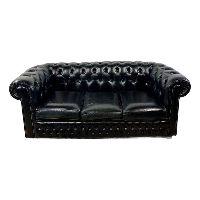 Vintage Chesterfield Sofa in Black Leather, 1980s For Sale
