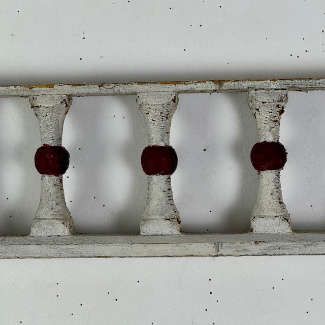 American Architectural Salvaged Wooden Balustrade Railing With Original White & Red Knots Paint For Sale - Image 3 of 11