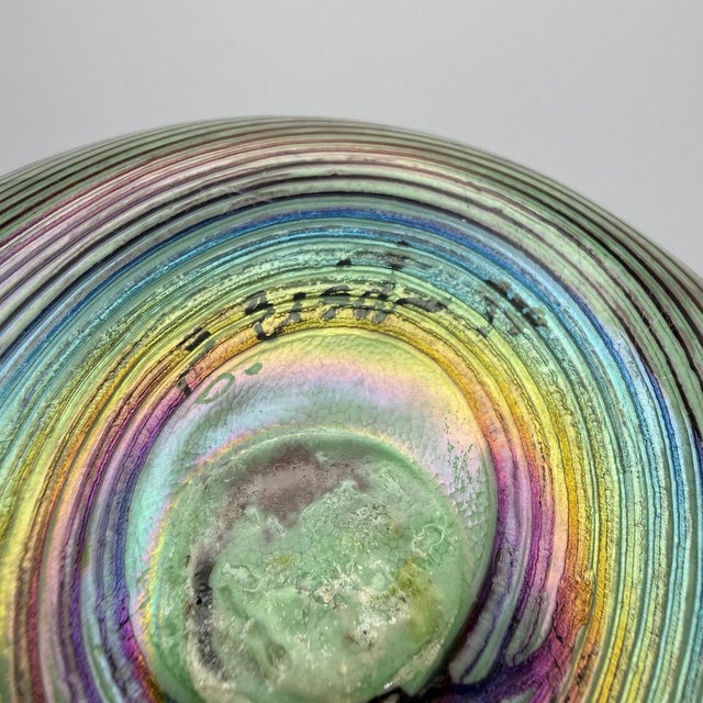 For sale is a stunning vase from the world-renowned crystal manufacturer Daum France. This piece captivates with its...
