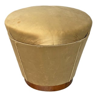Italian Art Deco Ottoman in Yellow Velvet and Wood, 1930s For Sale
