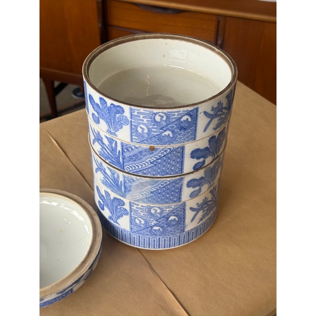 Late 19th Century Antique Blue and White Porcelain 5-Piece Stacking Box 19th Century For Sale - Image 5 of 13