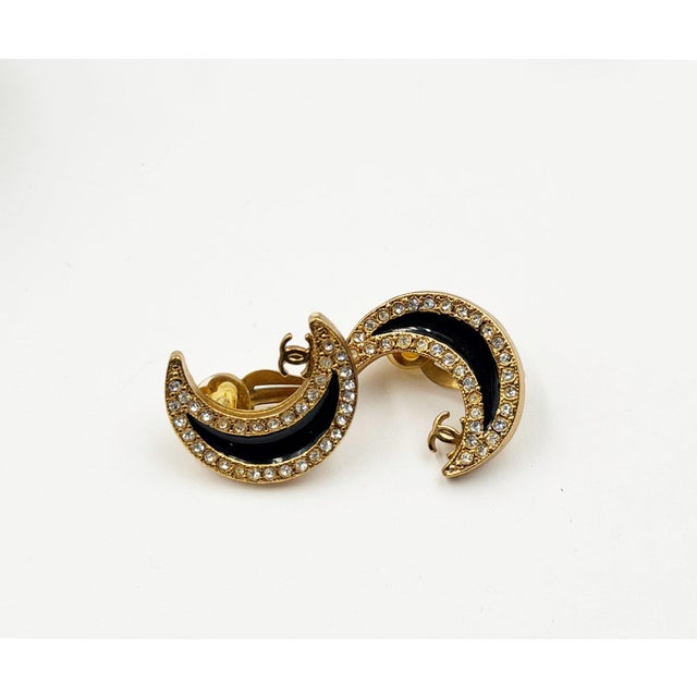 Contemporary Chanel Vintage Gold Plated CC Black Moon Crystal Clip on Earrings, Pair For Sale - Image 3 of 5