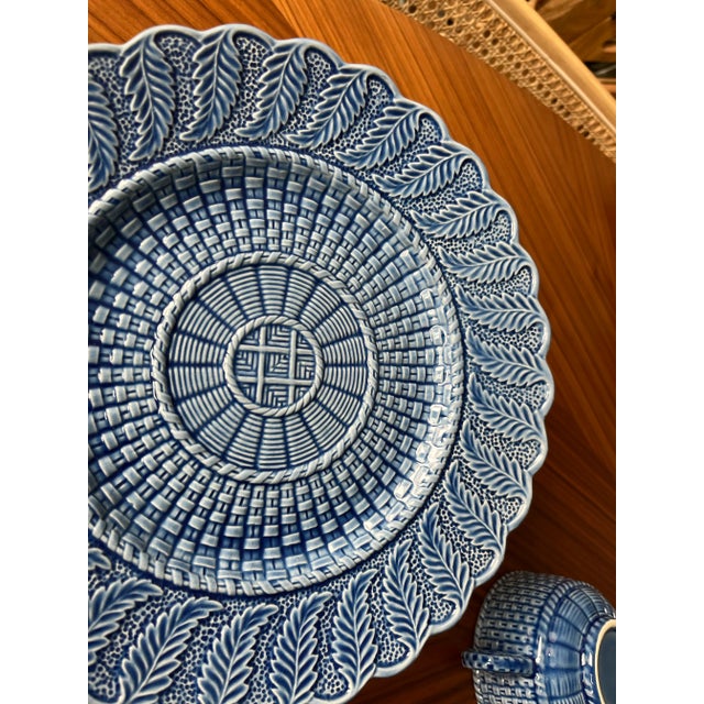 Traditional 1970s Bordallo Pinheiro Blue Basketweave Dinner Plates and Cups-4 Pieces For Sale - Image 3 of 10