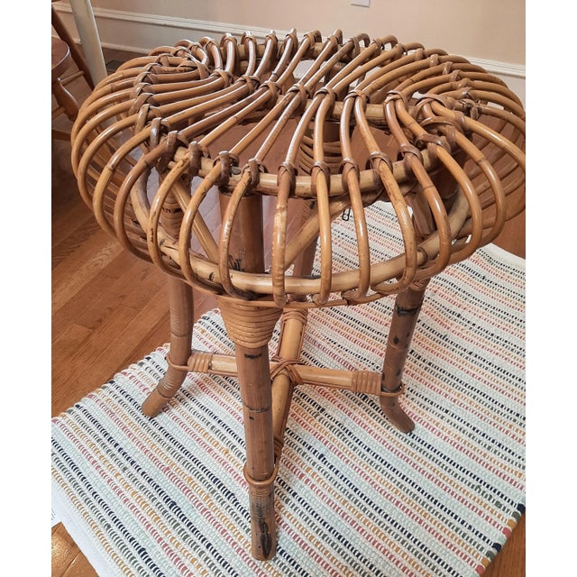 Mid-Century Modern Vintage Rattan Bamboo Round Plant Stand For Sale - Image 3 of 11
