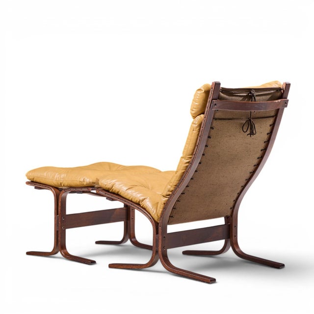 Brown Westnofa Mid Century Norwegian Siesta Bentwood Lounge Chairs - Pair With Ottoman For Sale - Image 8 of 13