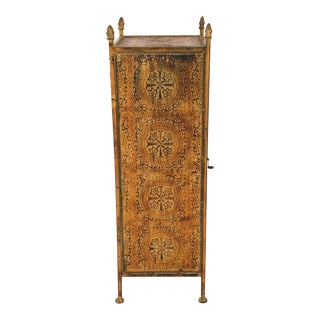Vintage 21-Bottle Greek Key Wine Rack For Sale
