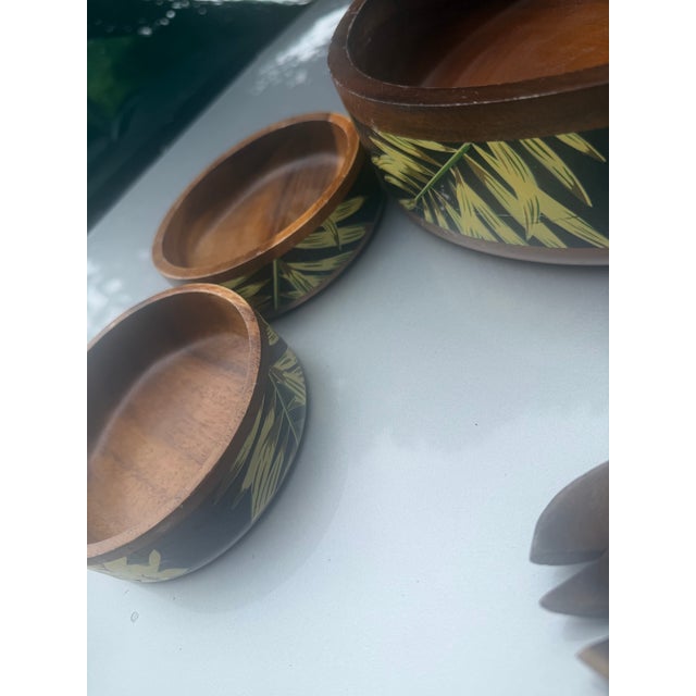 Bring an elegant mid-century tropical vibe to your table with this gorgeous 6-piece handcrafted nesting salad bowl set....