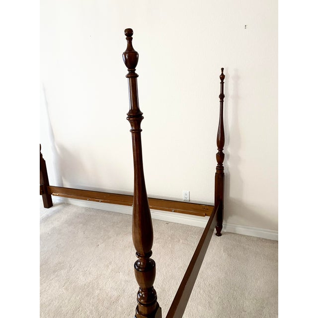 Vintage Pediment Cherry Low Poster Queen Bed Ethan Allen Style. The bed frame is unmarked/unbranded. It is high quality....