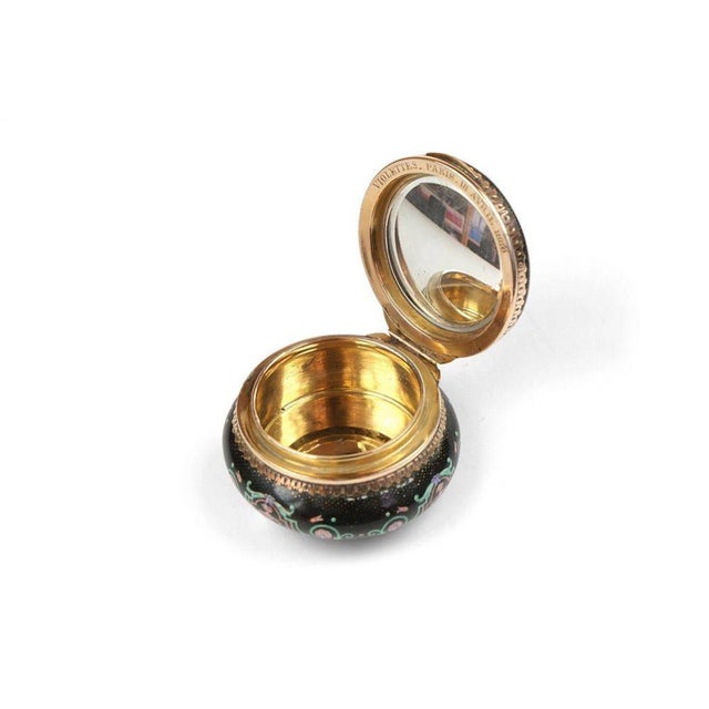 French Gold Powder Box, 1860 For Sale - Image 6 of 7
