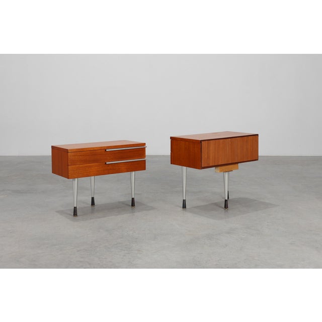 Wood Mid-Century Modern French Nightstand in Teal Veneer and Chrome, 1960s, Set of 2 For Sale - Image 7 of 13