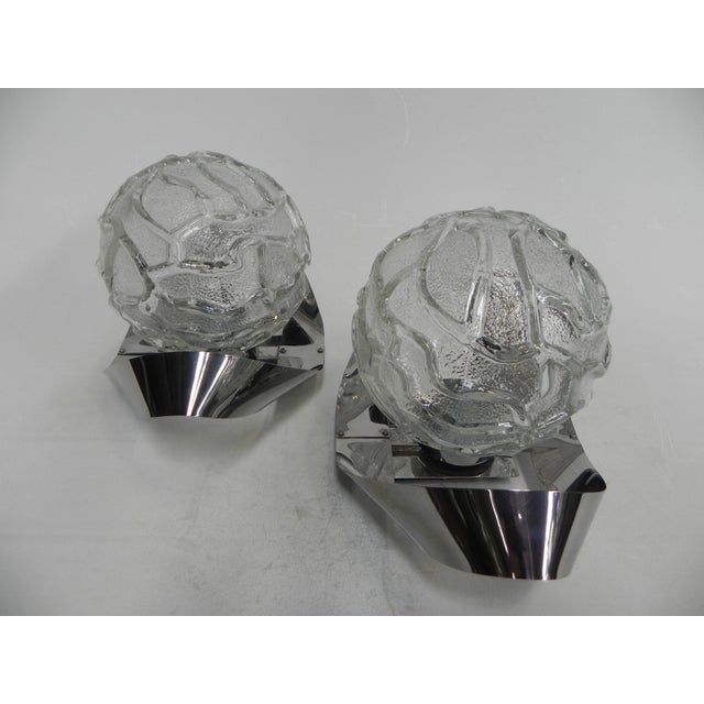 Width: 29 cm. Height: 18 cm. Ø glass bulb: 15 cm. The lamp has a narrow lamp socket (E14). Origin: Germany, 1970s....