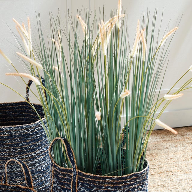 100% realistic a perfect copy of your favorite field grass. This dropin is a nohassle work of art. Right down to the...