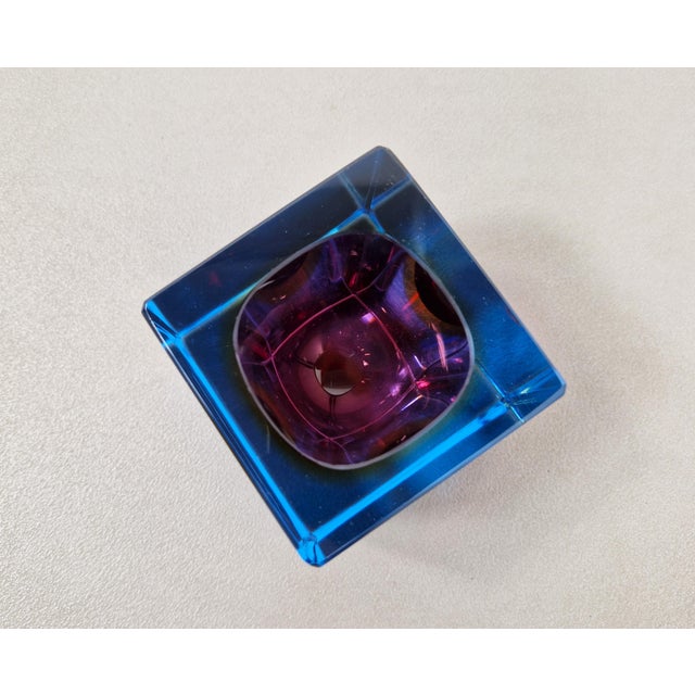 Murano Sommerso Glass Cube by Flavio Poli, 1960s For Sale - Image 10 of 12
