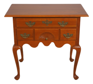 New England Queen Anne Style Dressing Table Lowboy