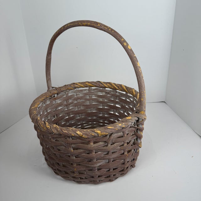 1970s Vintage Distressed Painted Round Palacek Basket For Sale - Image 5 of 9