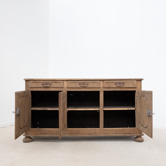 18th Century Oak 3-Door Sideboard For Sale - Image 3 of 11