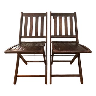 Pair of Early 20th Century American Arts & Crafts Mission Style Solid Oak Folding Chairs, Circa 1915–1925 For Sale