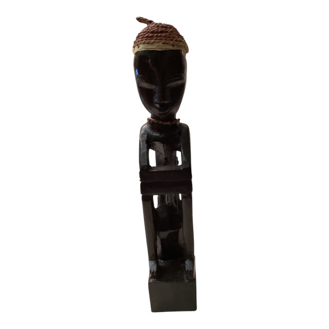 Vintage Hand Carved African Tribal Wooden Statue For Sale