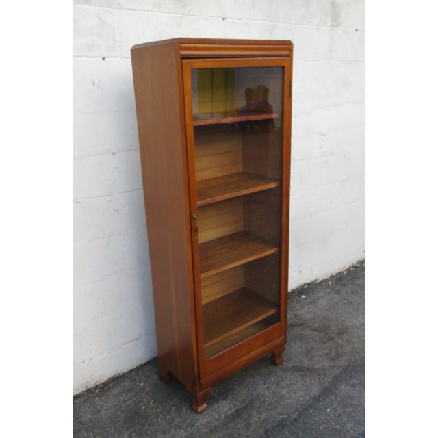 Early 1900s Tall and Narrow Oak Bookcase Display Shelf Cabinet 6194 For Sale - Image 12 of 16