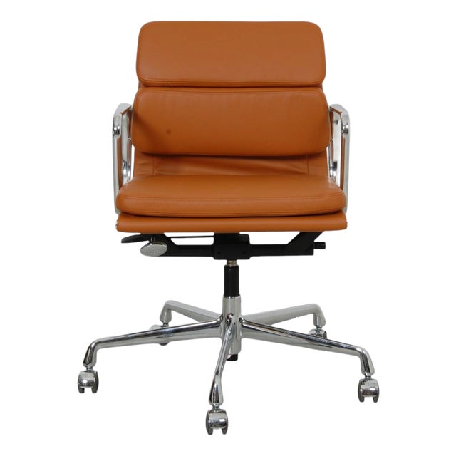 EA-217 Desk Chair in Cognac Nevada Anilin Leather by Charles and Ray Eames, 2000s For Sale