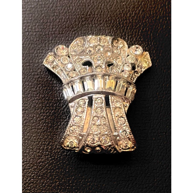 Silver 1930s Art Deco Heavy-Duty, Spring-Loaded Hinged Clip by Coro Patent Marked For Sale - Image 8 of 8