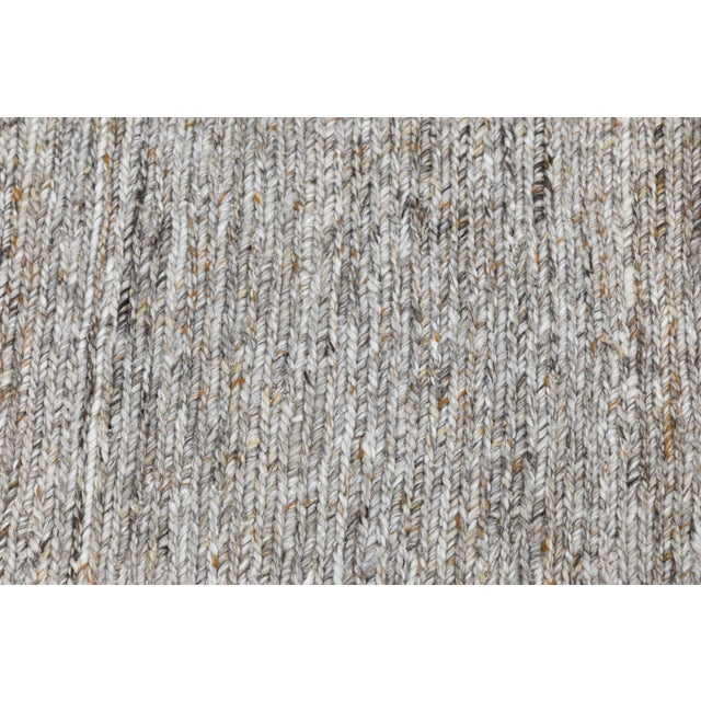 Modern Marbled Grey Soumak Pet Rug Eco-Friendly & High-Traffic 8x10 For Sale - Image 4 of 10