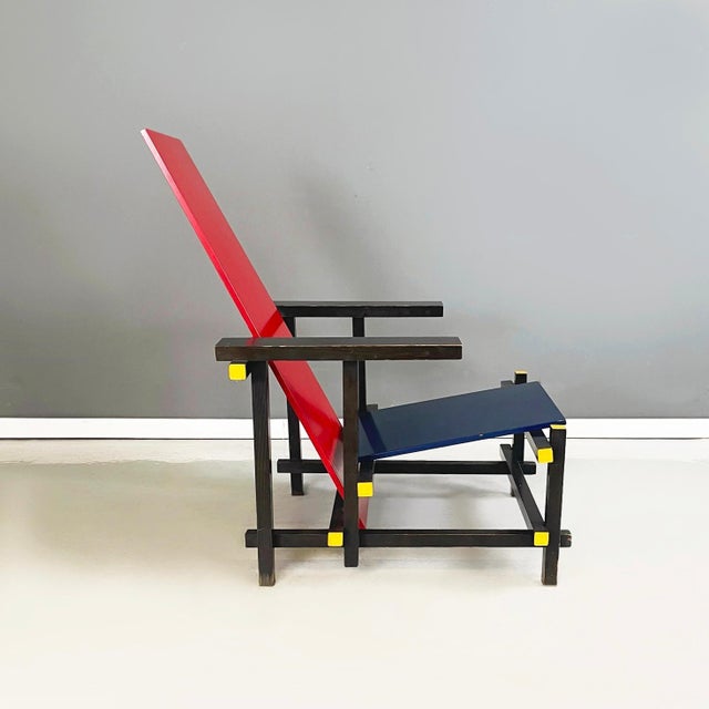 1970s Bauhaus Italian 1st Production Armchair in Red and Blue attributed to Rietveld for Cassina, 1971 For Sale - Image 5 of 18