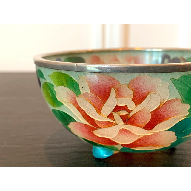 Pair of Early Japanese Plique-a-Jour Bowls from Nagoya For Sale - Image 4 of 12