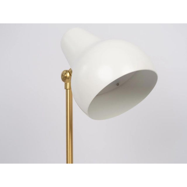 The VL38 is an iconic lamp designed in the 1940s by Vilhelm Lauritzen, one of Denmark's most important modernist...