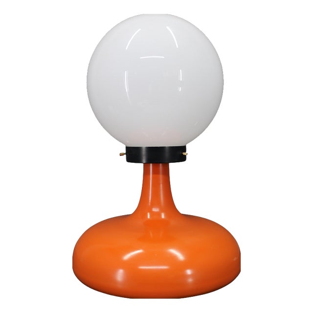 Italian Space Age Lacquered Metal Table Lamp with Milk Glass, 1970s For Sale